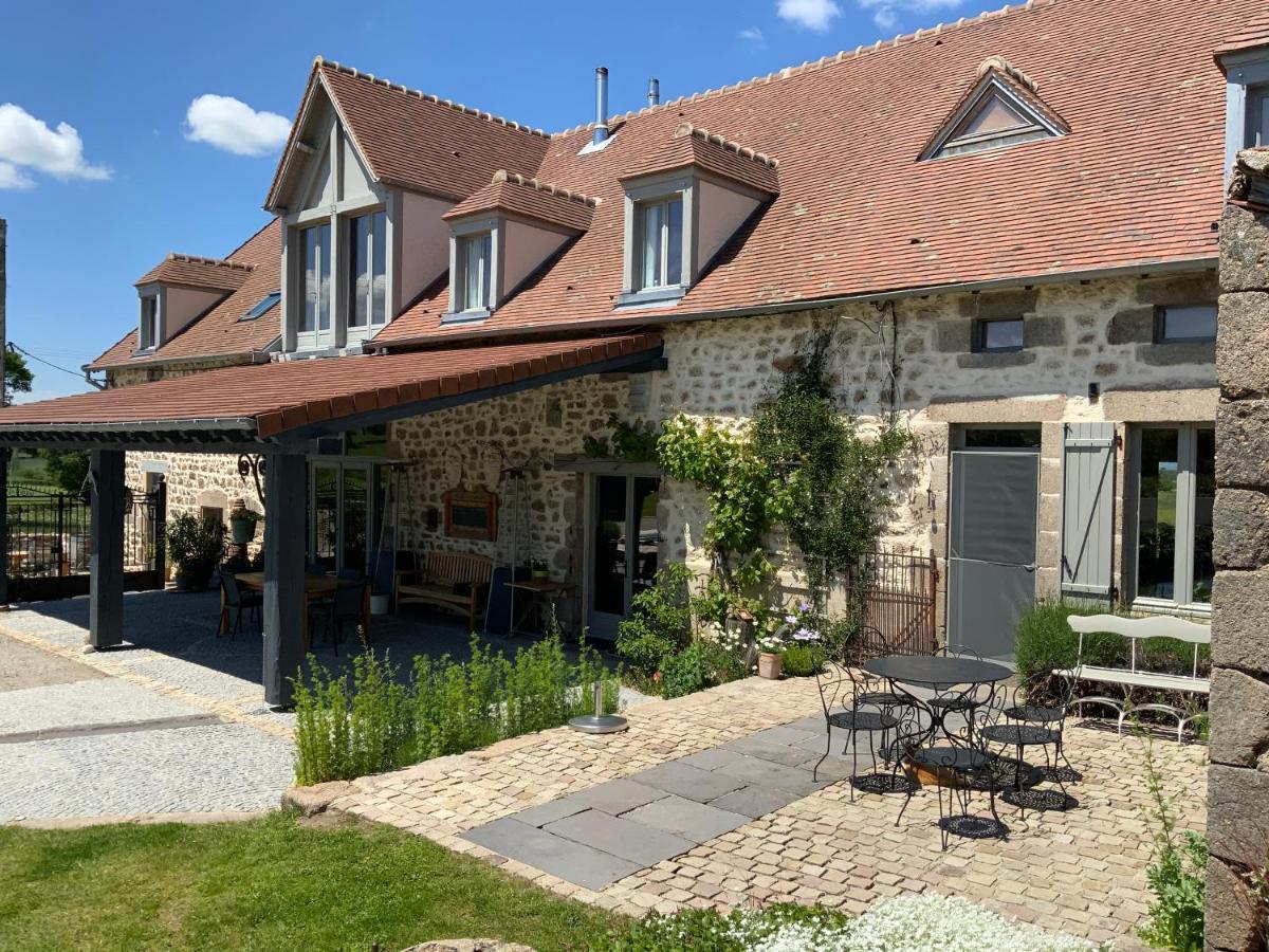 Shenmen Bed and Breakfast Beaune d'Allier Exteriör bild