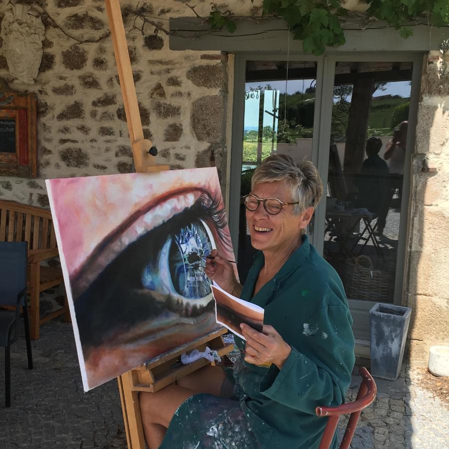 Shenmen Bed and Breakfast Beaune d'Allier Exteriör bild