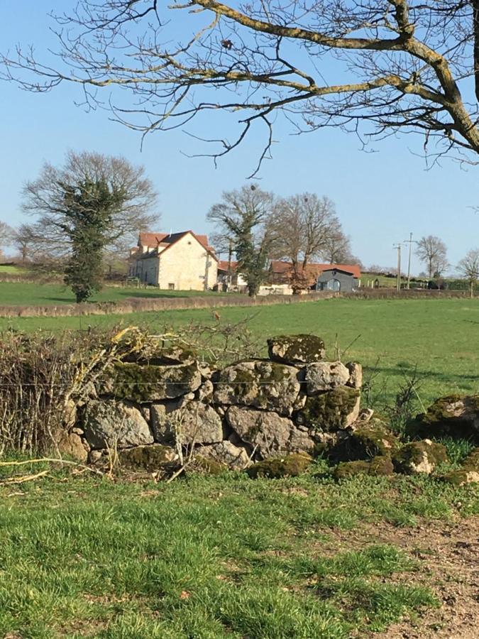 Shenmen Bed and Breakfast Beaune d'Allier Exteriör bild