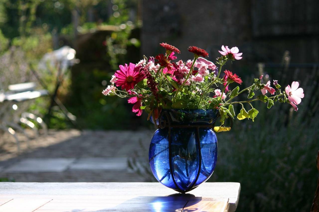 Shenmen Bed and Breakfast Beaune d'Allier Exteriör bild